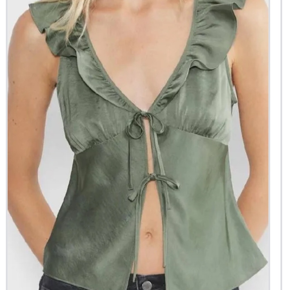 Aritzia Wilfred Tonka blouse